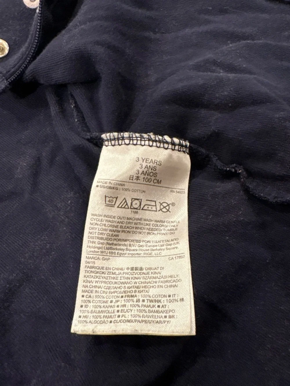 GAP navy footed
